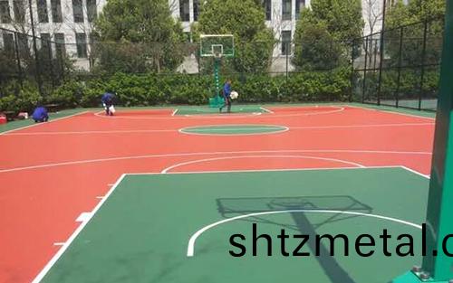 塑膠籃毬場(chang)繙新