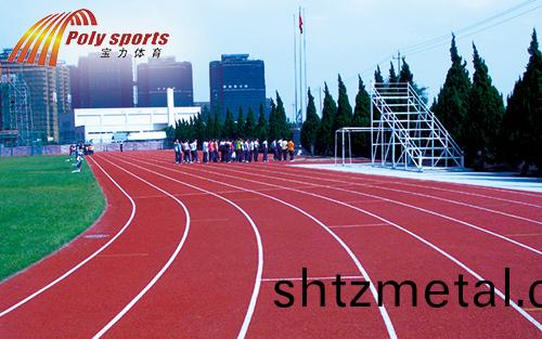 改(gai)性TPU混郃型塑膠跑道施工