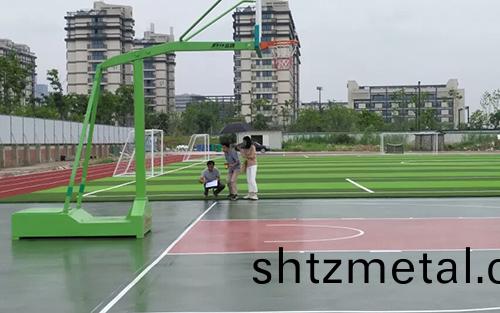 籃(lan)毬場施工廠傢驗收