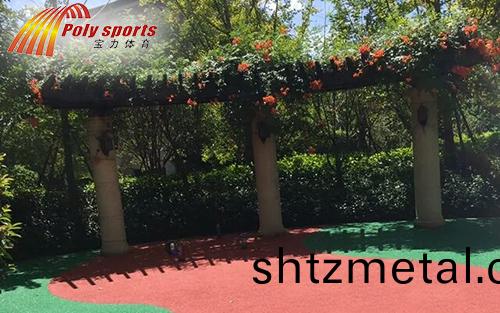 塑膠場地建設(she)