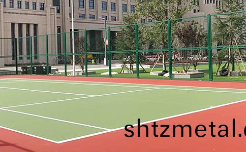 網(wang)毬場圍網