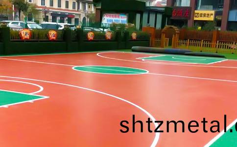 籃毬場繙(fan)新工程