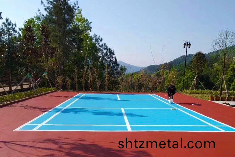 塑(su)膠羽(yu)毛毬場